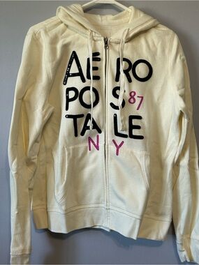 Aeropostale Y2K Hoodie in Cream